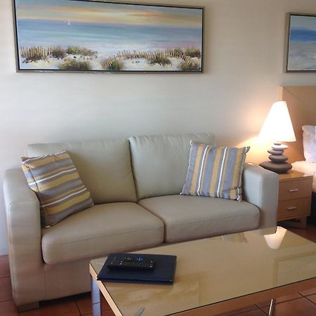 At Boathaven Bay Holiday Apartments Airlie Beach Extérieur photo