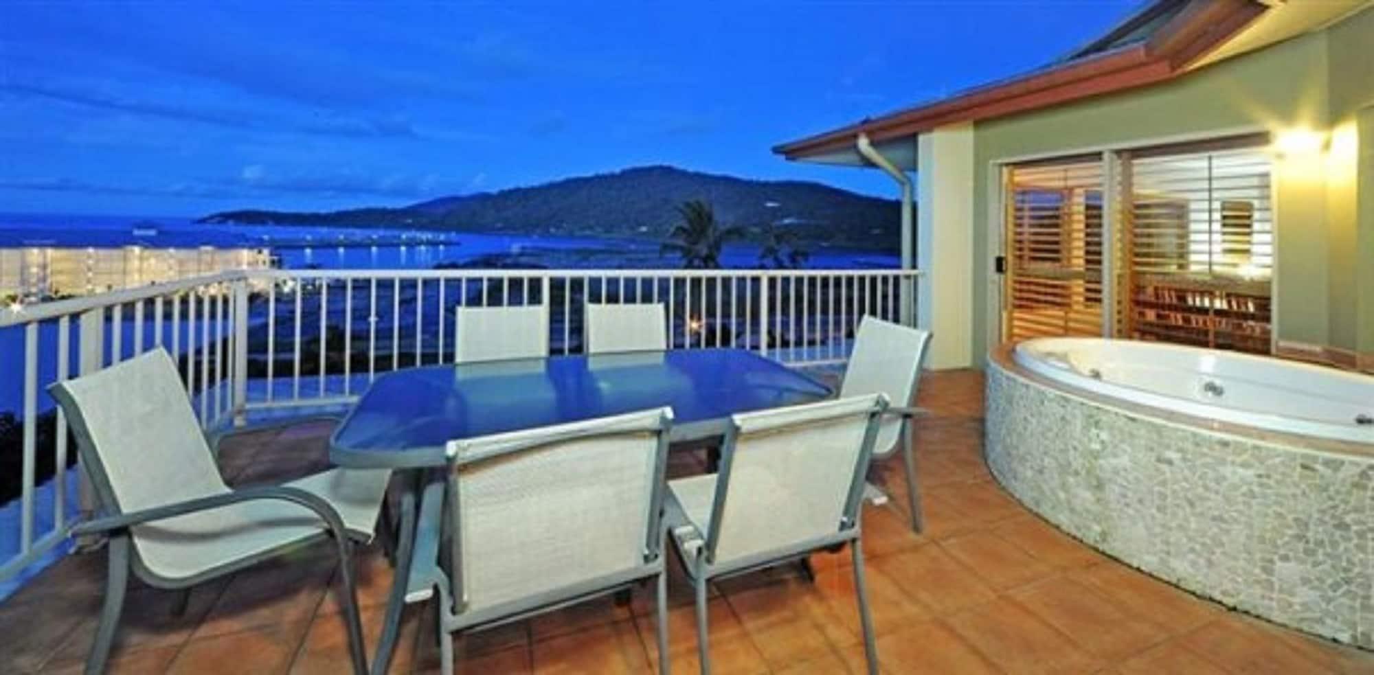 At Boathaven Bay Holiday Apartments Airlie Beach Extérieur photo