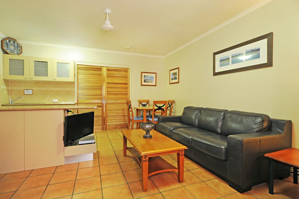 At Boathaven Bay Holiday Apartments Airlie Beach Extérieur photo